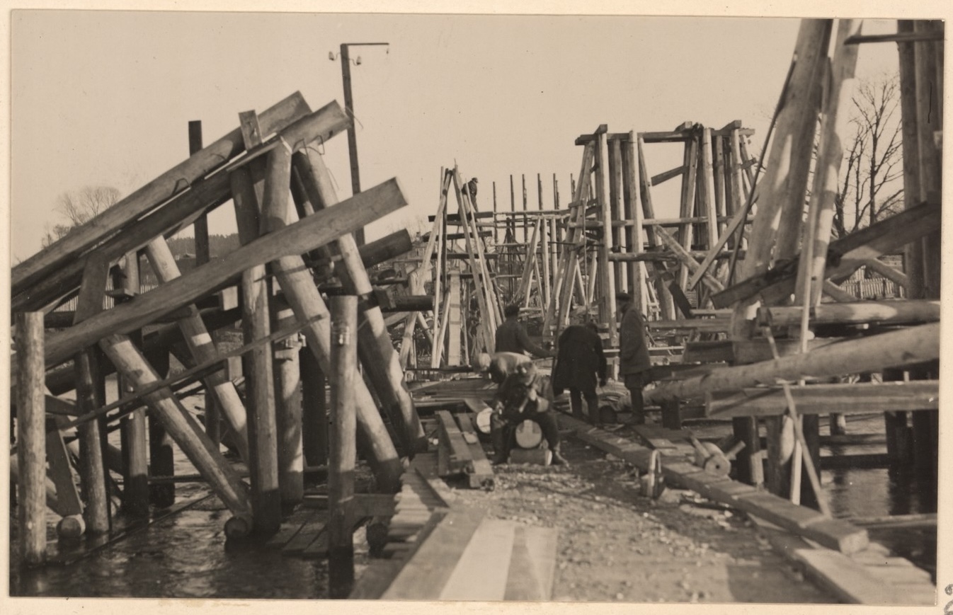 Ledlaužių ir atramų rišimas