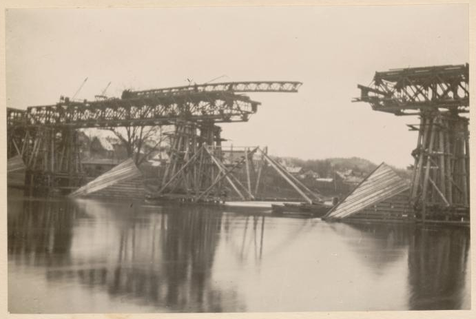 Centrinio protarpio slinkimas