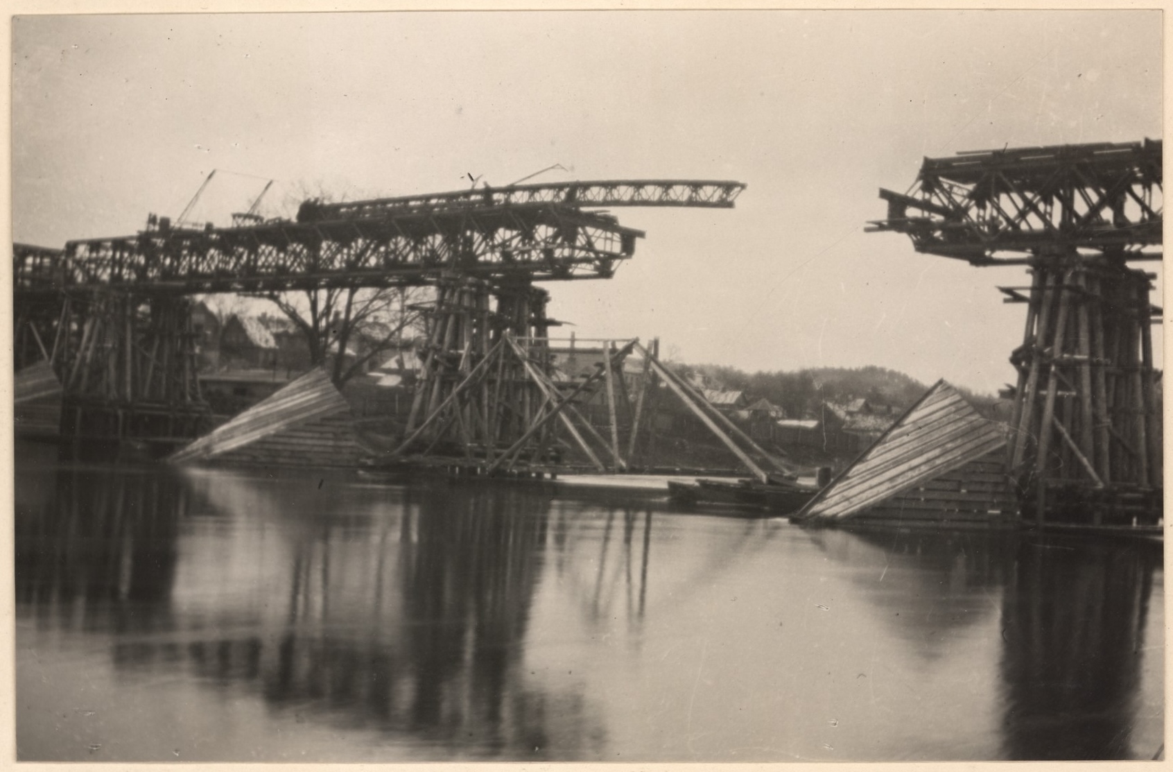 Centrinio protarpio slinkimas