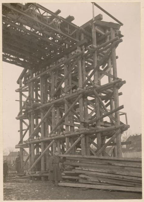 Prietilčio įtvirtinimas dešiniajame krante