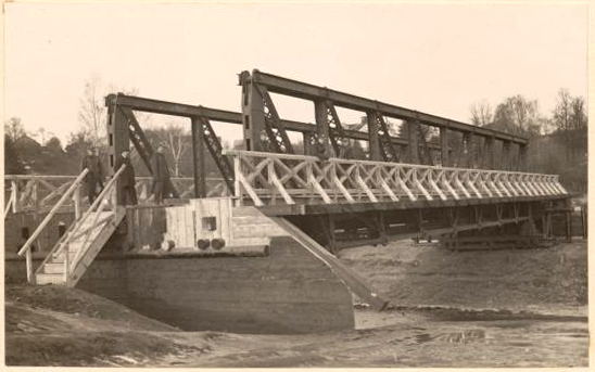 Naujas tiltas per Vilnelę